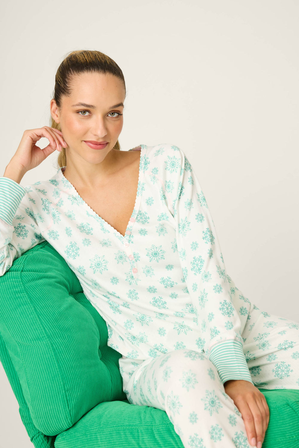PJ Salvage | Snowflake | Ivory/Green