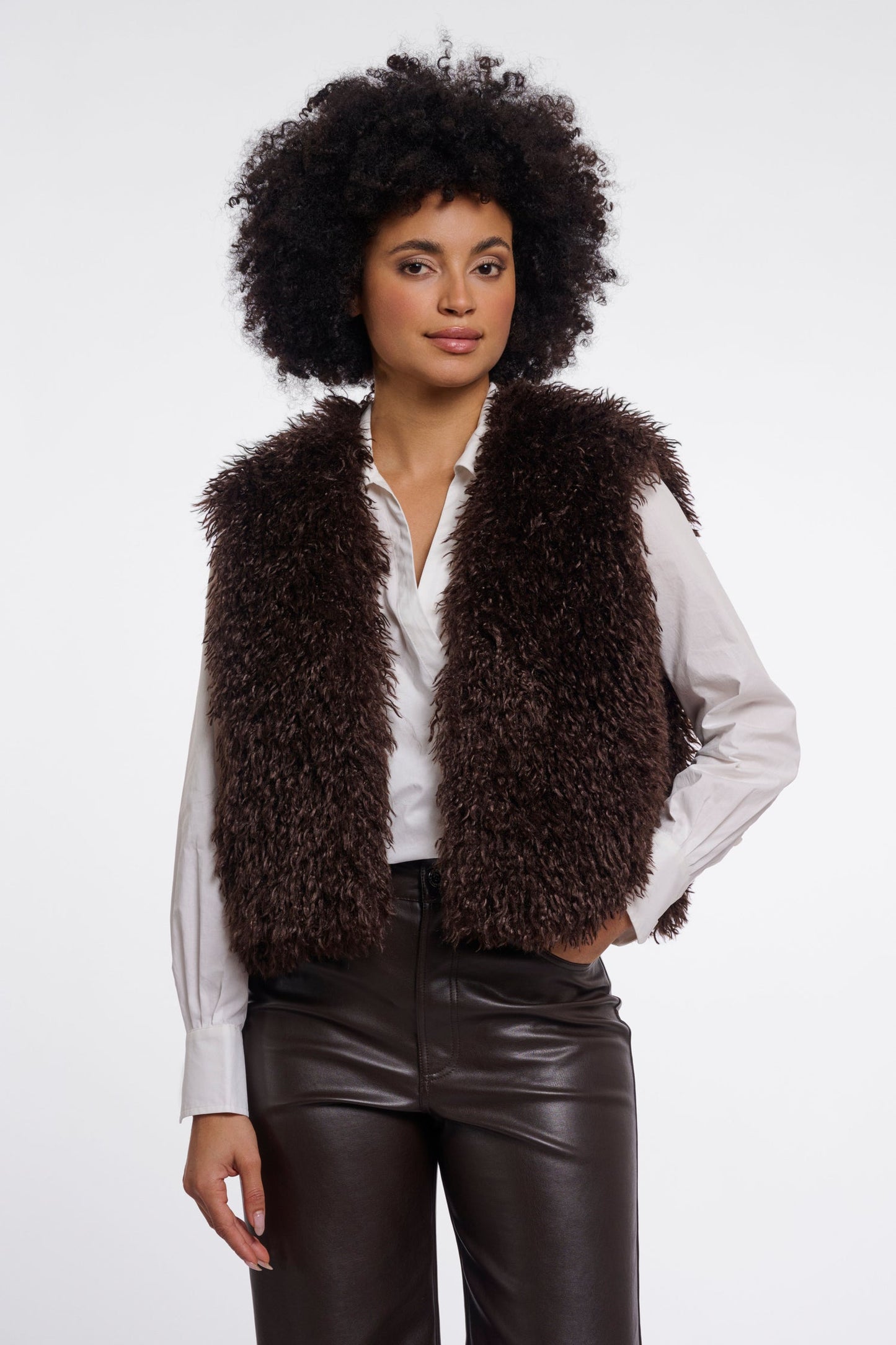 
                  
                    Rino&Pelle|Sensy Vest|Coffee
                  
                
