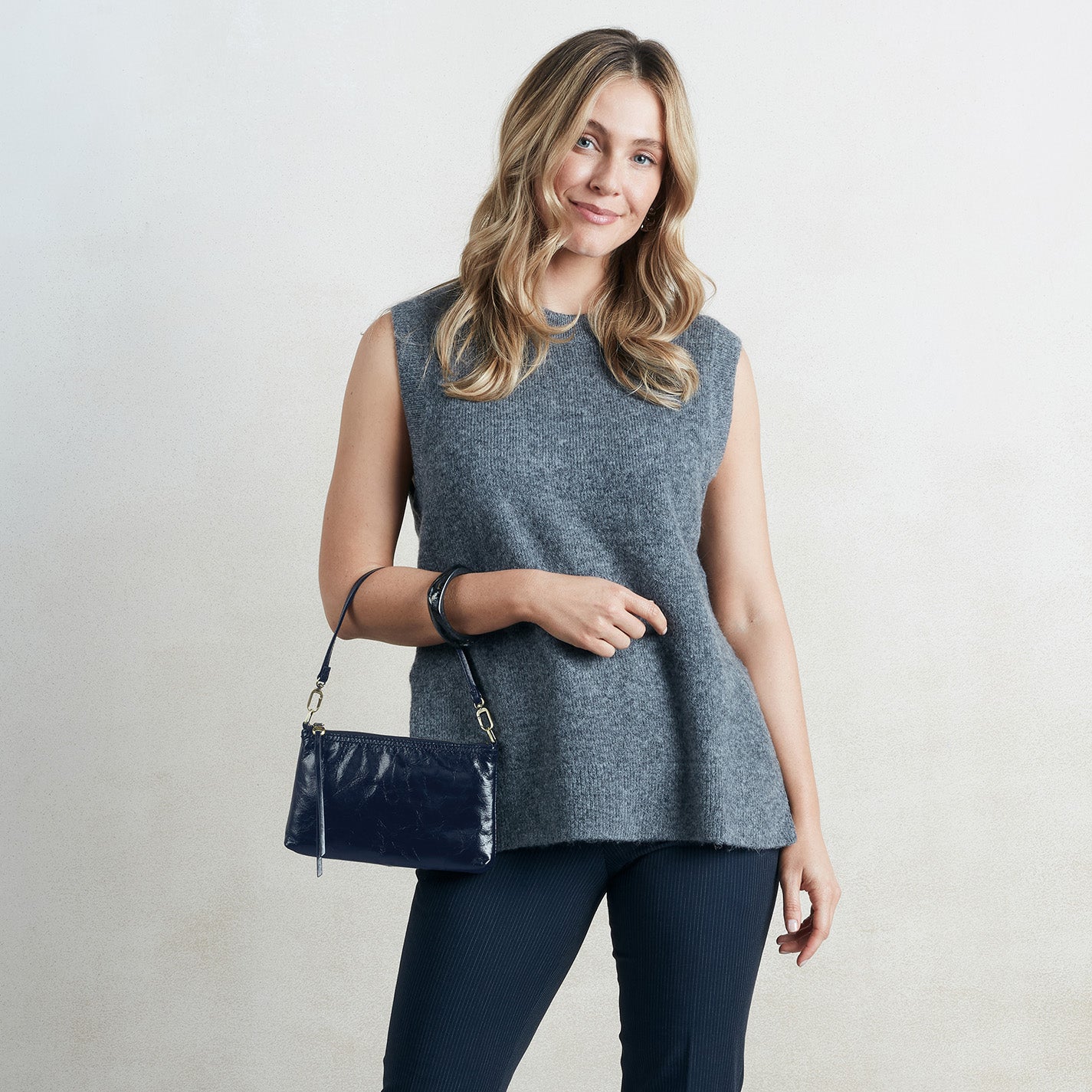 
                  
                    HOBO | Darcy | Ink Navy
                  
                