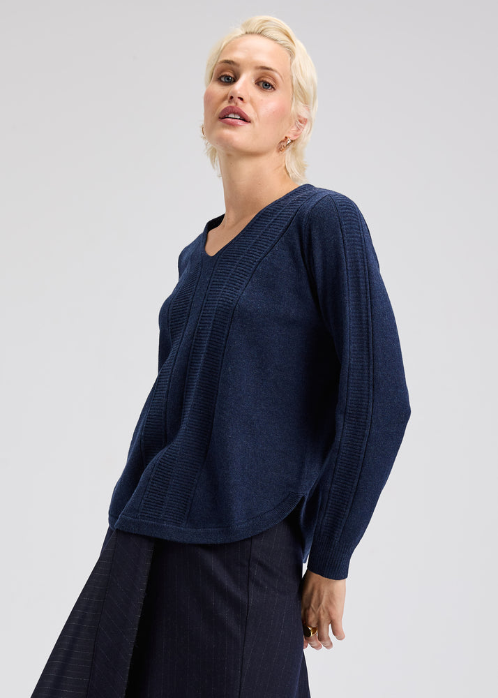 
                  
                    Zaket & Plover | Soft V sweater
                  
                