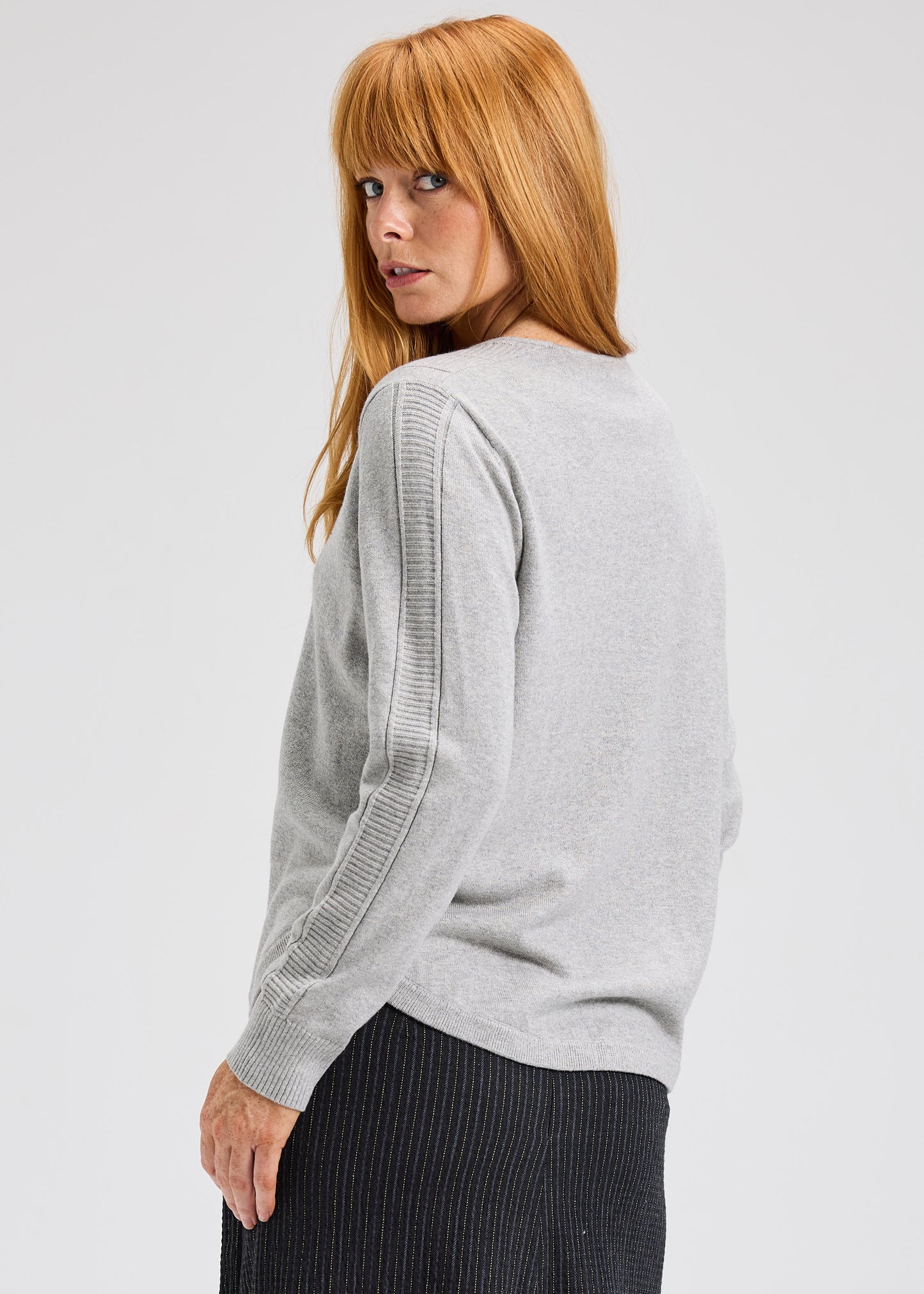 
                  
                    Zaket & Plover | Soft V sweater
                  
                