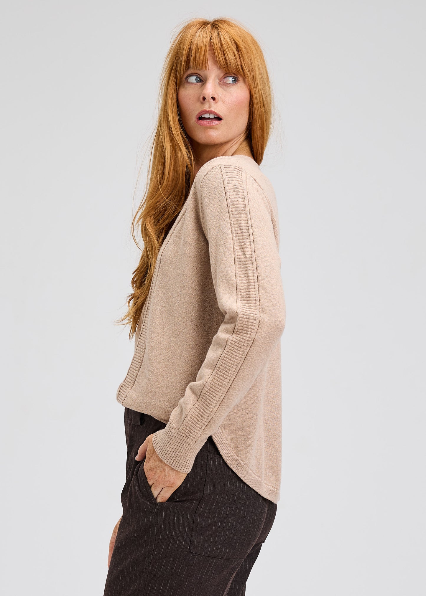 
                  
                    Zaket & Plover | Soft V sweater
                  
                