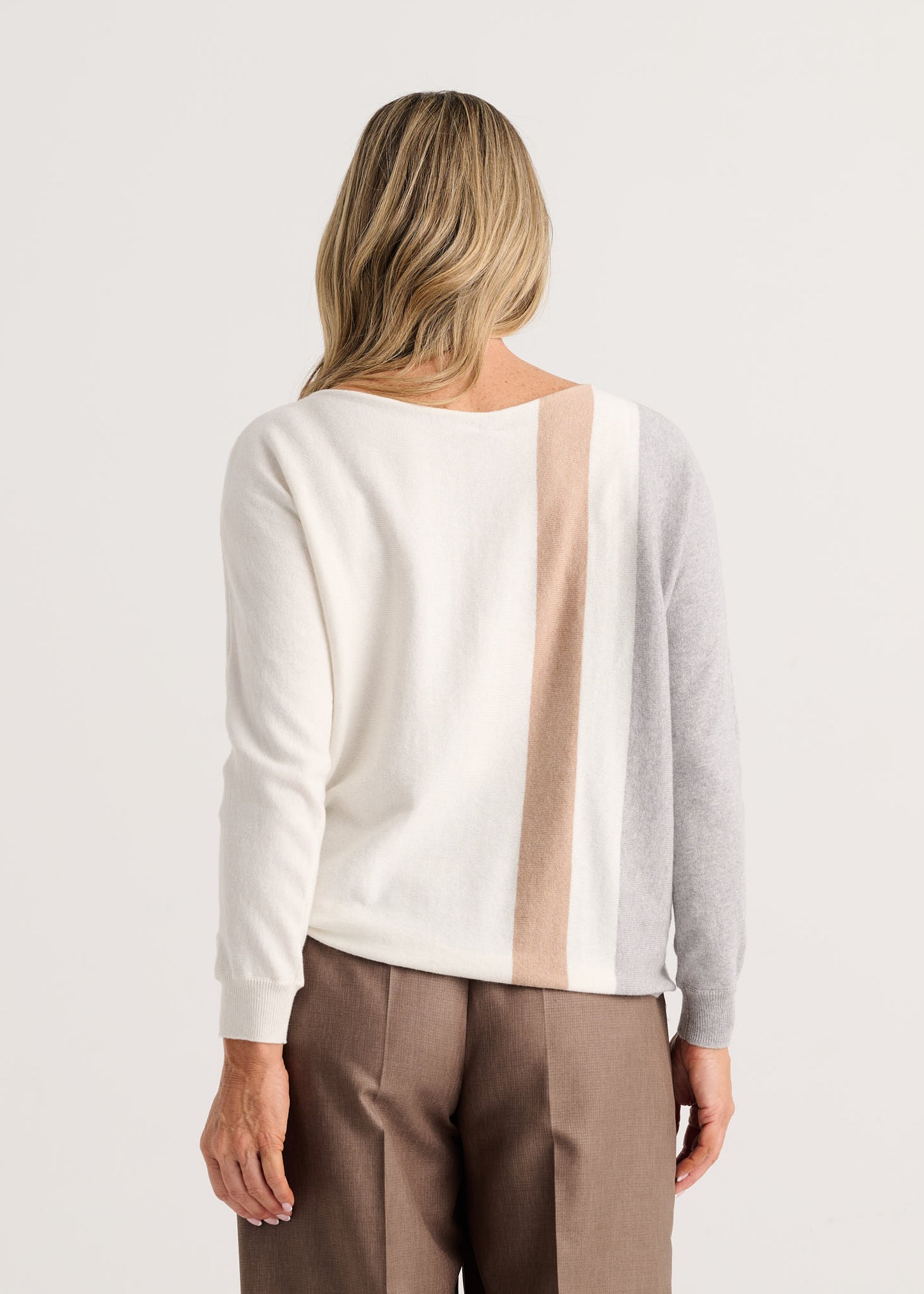 
                  
                    Zaket&Plover | Vertical Line Sweater | 8537
                  
                