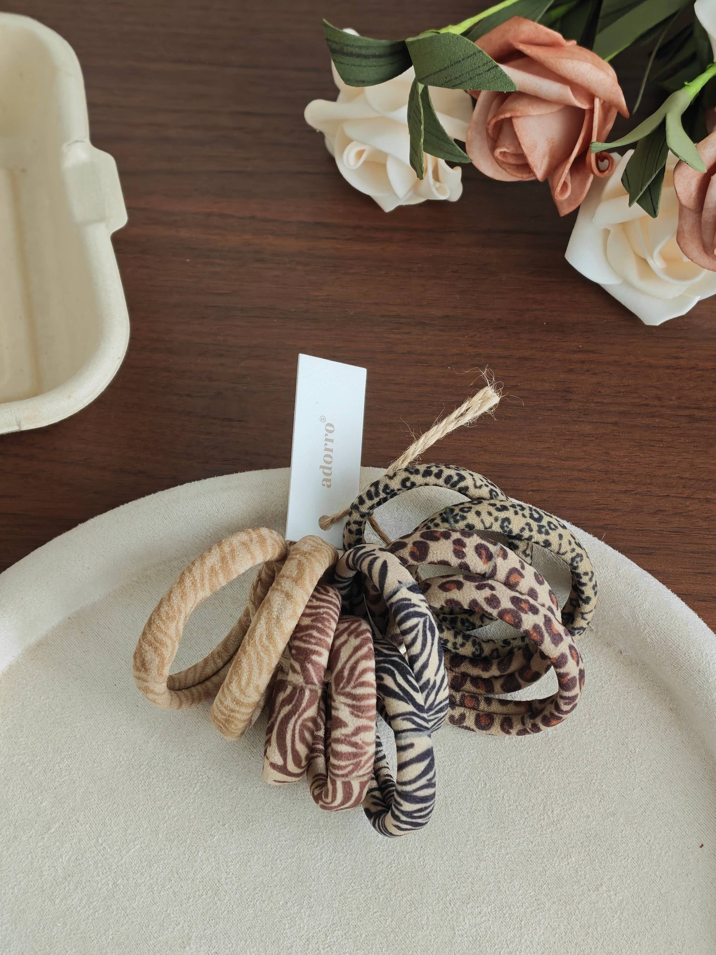 
                  
                    Animal Print Skinny Seamless Hair Ties (Set of 10)
                  
                