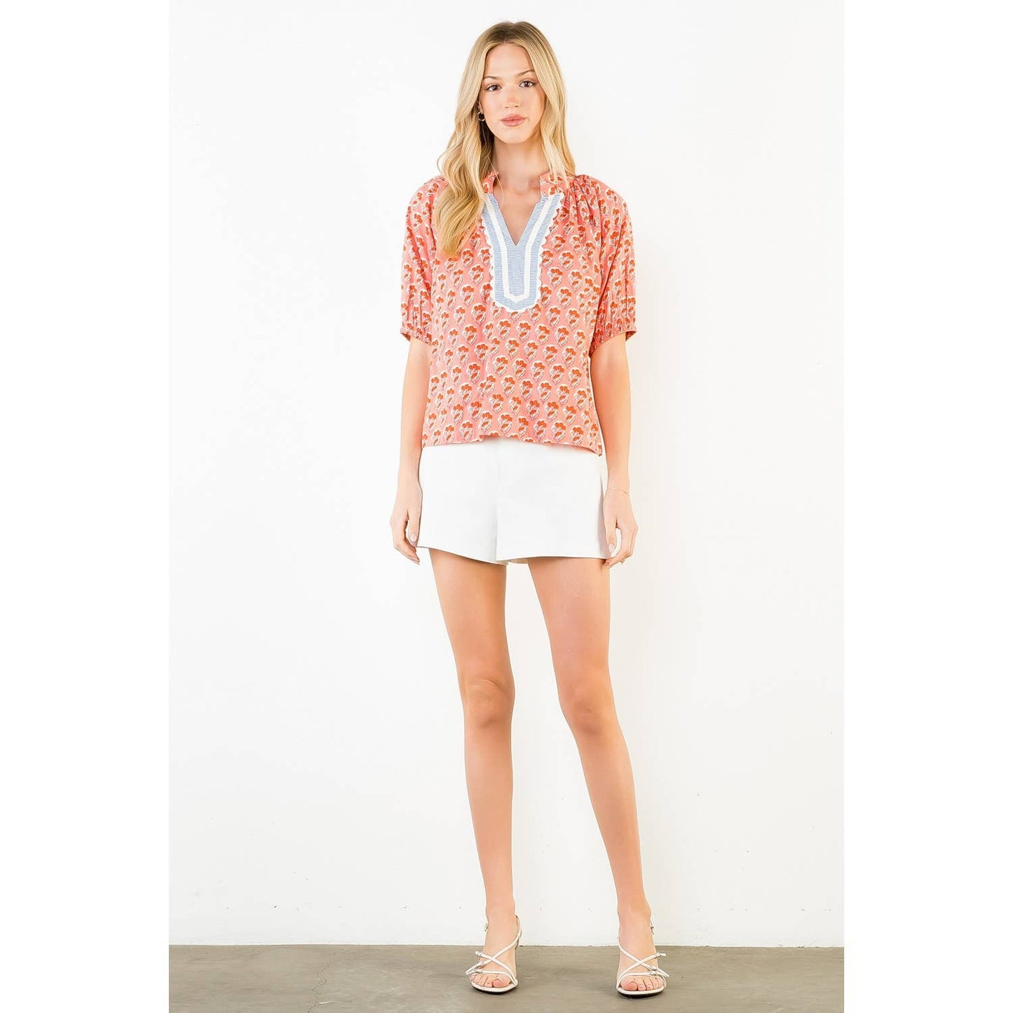 
                  
                    THML | S/S Patterned V-Neck Top | Pink
                  
                