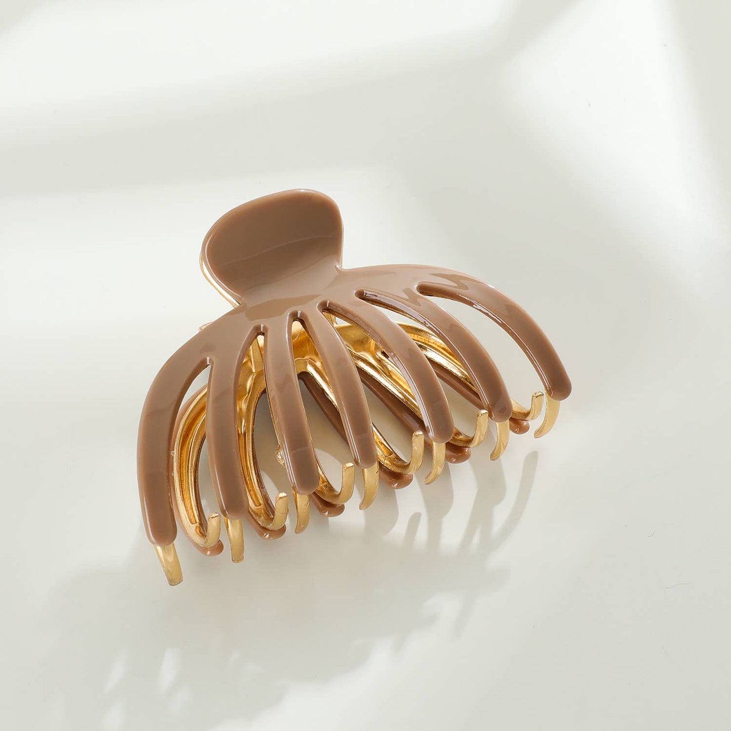 
                  
                    Hailey Solid Gold Metal Octopus Claw Clip - Large: Assorted
                  
                