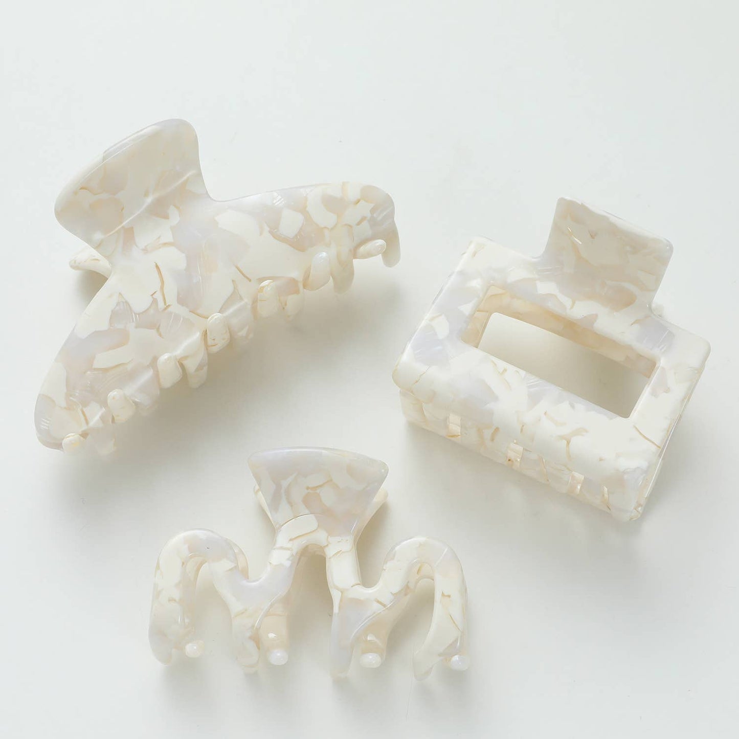 
                  
                    Snowfall S/M - Assorted Claw Clips: Assorted
                  
                