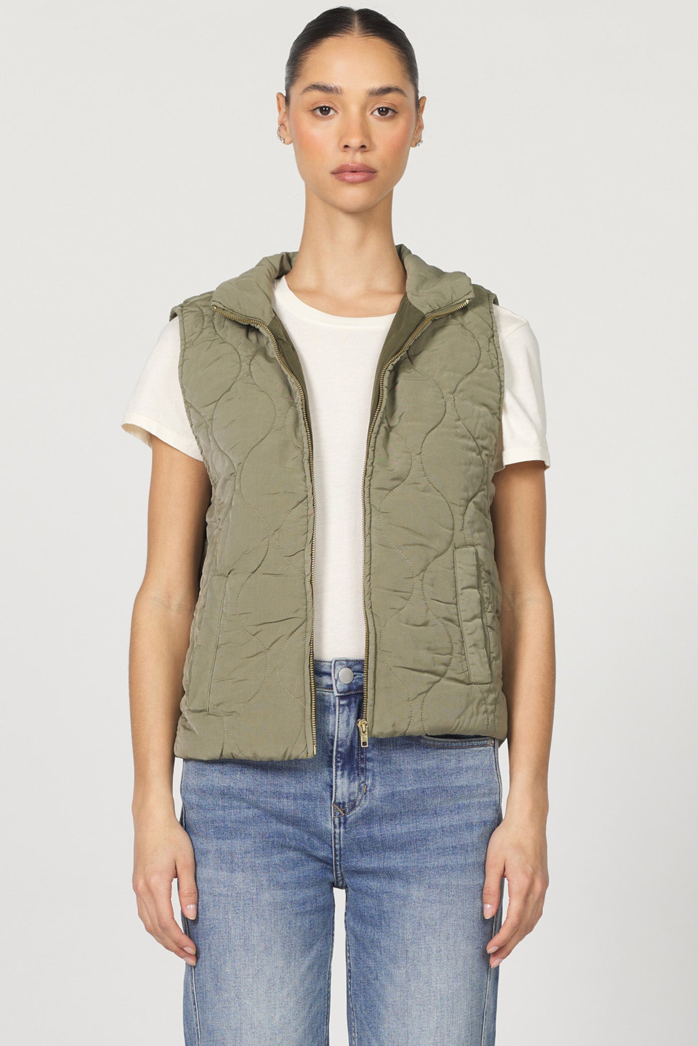 
                  
                    Dear John | Hadley Vest | Vetiver
                  
                