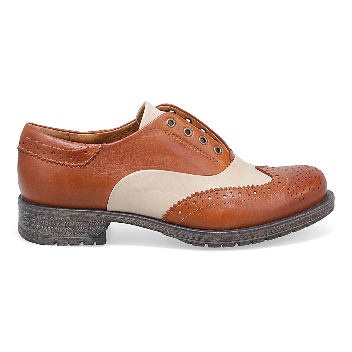 
                  
                    Miz Mooz | Peabody Oxford
                  
                