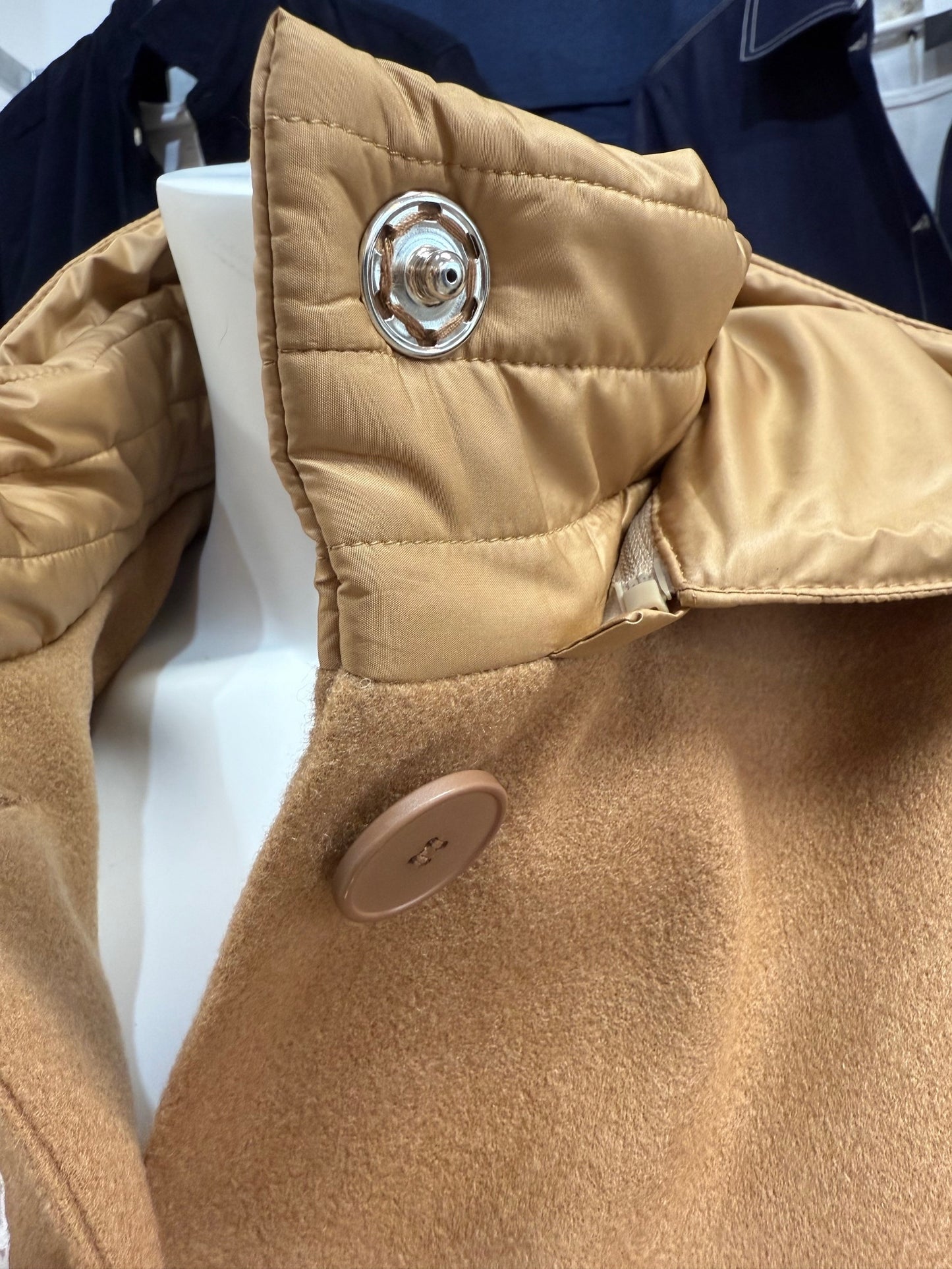 
                  
                    Bariloche | Wool Blend Coat | Camel
                  
                