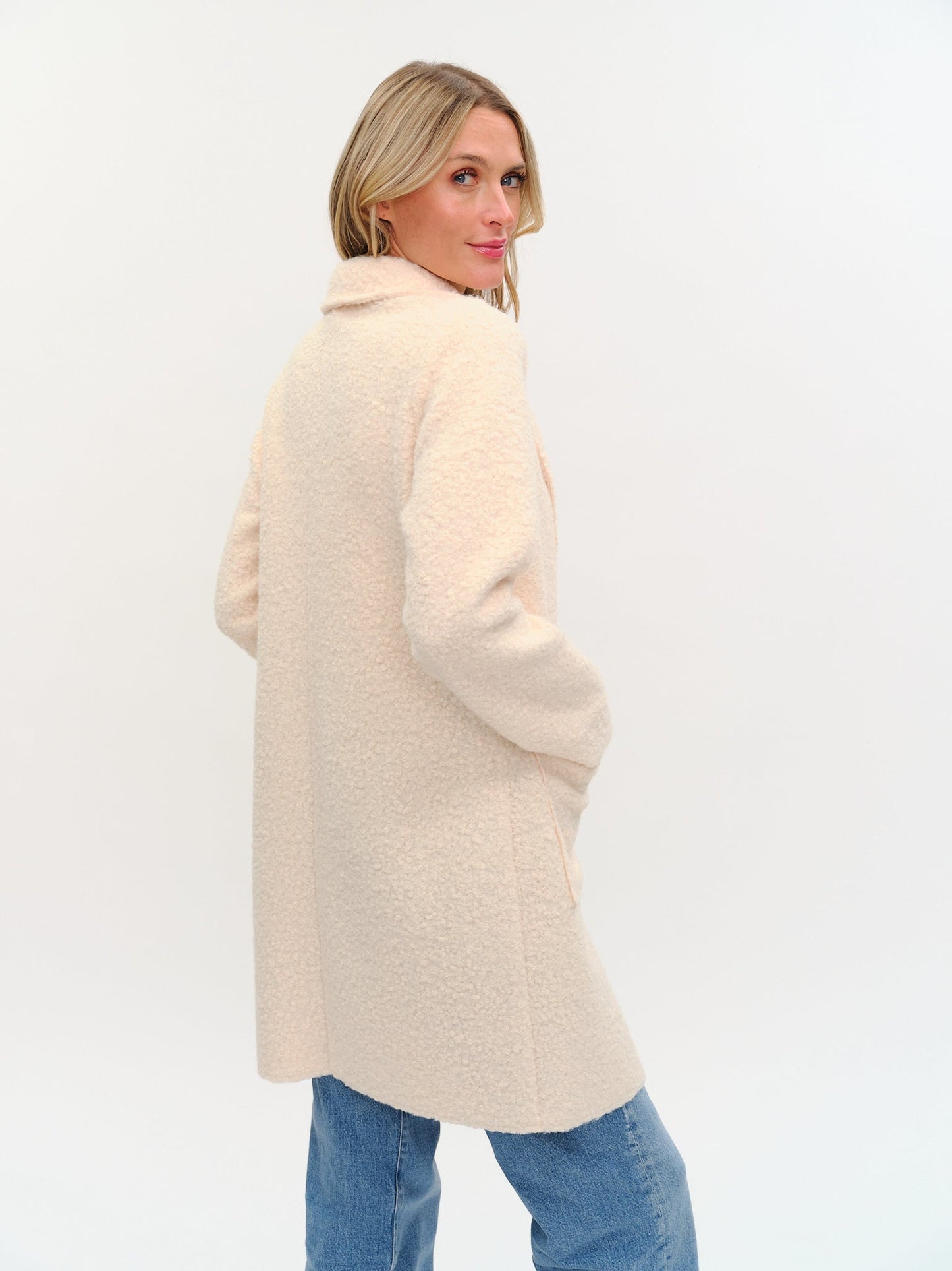 
                  
                    Six-Fifty| Gia faux Shearling Coat  | Cream
                  
                