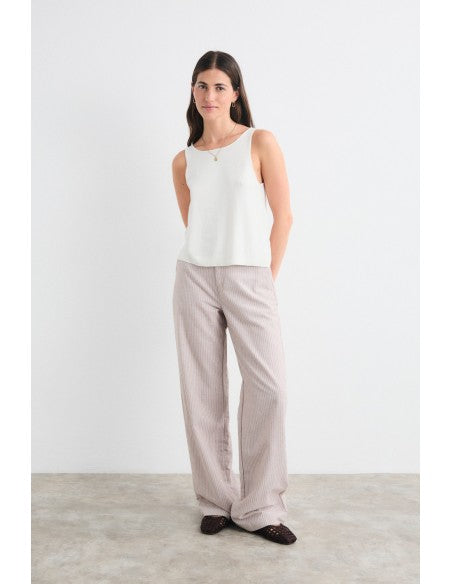 
                  
                    Mus&Bombon | Yakira Top | Ivory
                  
                
